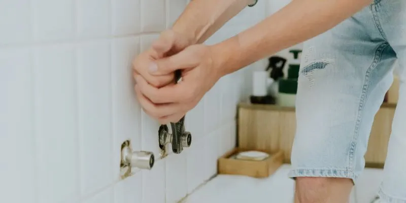 Three Times to Leave Plumbing Replacement Projects to the Pros